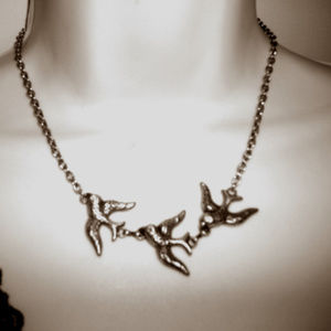 Boho necklace 3  birds w rhinestone eyes